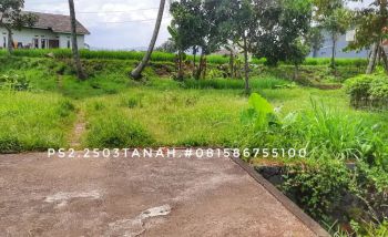 Dijual tanah luas plus rumah dan kolam ikan tepi jalan strategis