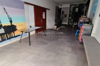 Ruko 2 lantai- Jagakarsa, di pinggir jln raya mohammad kafi