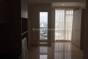 Dijual Apt Menteng Park Semi Furnish Studio