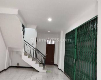 Dijual Segera Ruko Dibawah Harga Njop,kh. Hasyim Ashari Jakarta Pusat