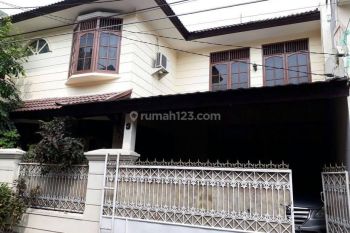 Rumah Bagus Siap Huni lokasi strategis di Tanjung Duren(TD160)