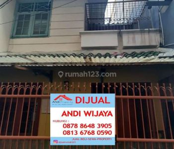 Rumah habis renov di tanjung duren lokasi strategis(TD96)