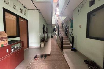 Rumah Kost 50 Kamar T E R I S I P E N U H di Taman Tekno Serpong