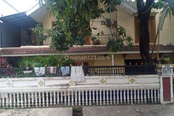 Dijual Rumah Kos kosan 27 kamar dekat area industri