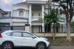 thumbnail-rent-rmh-graha-family-2lt-terawat-semi-furnish-bagus-minim2th-sewa-0