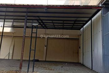 Disewa Cepat Ruko 3 Lantai Lokasi Strategis Buah Batu Bandung