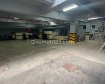 Jual Gedung Baru Jl. Buncit Raya Lokasi Strategis Jakarta Selatan