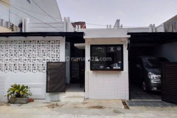 Rumah DI , Pesona Cinangka Asri, Sawangan, Depok.