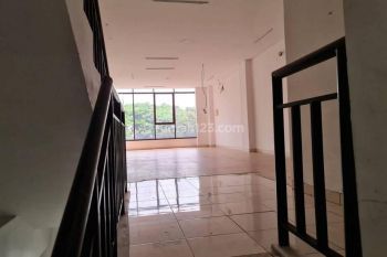 Ruko Avenue 3 Lantai Di JGC - Cakung - Jakarta Timur