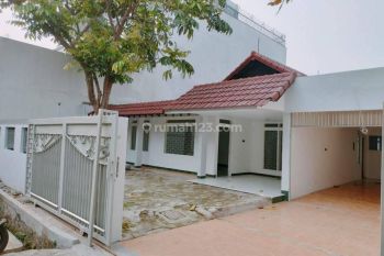 Rumah Sudah Renovasi Unfurnished SHM