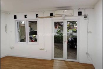 Disewakan Ruang Usaha Lokasi Bagus Strategis Sayap Riau Bandung