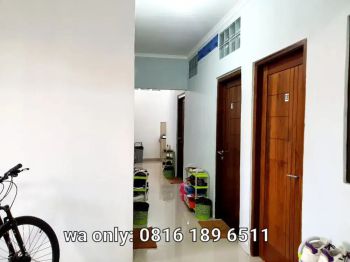 Rent Rumah Kosan: KOS KOSAN WANITA