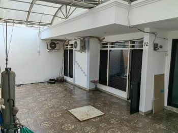 Jual rumah kutisari indah barat