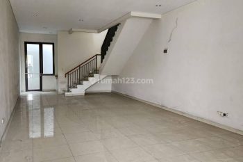 Disewakan 2 Ruko Rendeng Siap Pakai di Jalan Jakarta Antapani