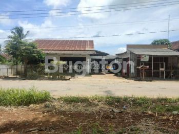 TOKO BANGUNAN BESERTA ISINYA DI NATAR LAMPUNG SELATAN BEROPERASI