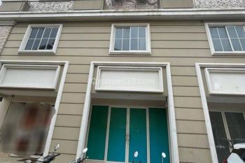 RUKO GREEN LAKE CITY 3,5 LANTAI COCOK UNTUK KANTOR