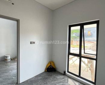 Rumah 3 Lantai Type 90 jl poros Tanjung bunga kota Makassar
