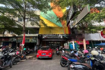 Disewakan Ruko di Jalan Boulevard