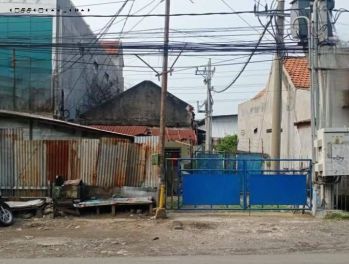 Gudang Raya Tandes Strategis Nol Jalan