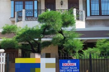 Rumah 2.5 Lantai di Kramat, Senen Jakarta Pusat