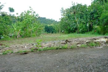 Dekat Smp N 3 Pleret, Peruntukan Hunian, Shm Pecah