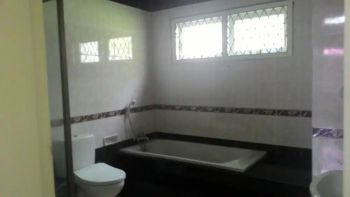 Dijual Rumah Mewah 2 Lt Hook di Permata Jingga, Soekarno Hatta Malang