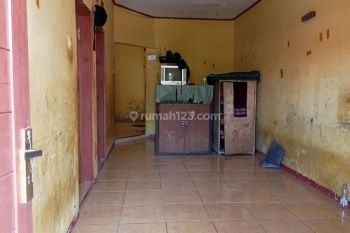 Rumah Posisi Hook di Bumi Parahyangan Kencana