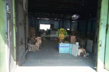 Gudang Luas 905 Meter di Sragen Kota