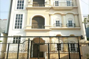 Rumah Villa Permata Gading Kelapa Gading, Jakarta Utara