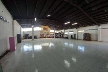 Sewa Gudang Mainroad Padalarang Dapat Dipakai Juga Toko Showroom