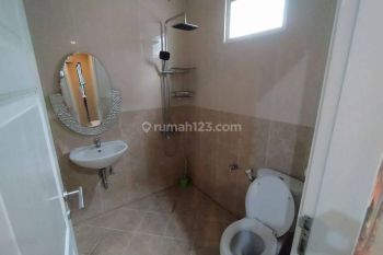 Rumah Disewakan Tebet, Jakarta Selatan, Bisa Untuk Kantor