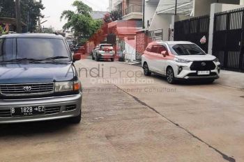 Rumah baru Siap Huni Lokasi Enak strategis Di Taman ratu(TR118)