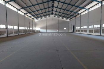 Pabrik/ Gudang Siap Pakai Hitung Tanah, di Raya Wringinanom