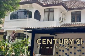 Rumah Cantik 2 Lantai Di Bintaro Sektor 7