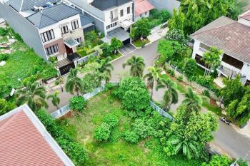 DIJUAL CEPAT LOKASI PREMIUM DI PONDOK INDAH KAVLING SIAP BANGUN POSISI HOEK & m2