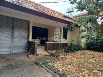 Rent House Good Condition At Menteng 01.24