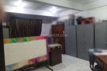 Ruang Usaha Area Garuda Disewakan