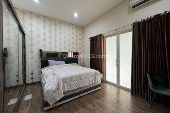 Rumah di Manyar Permai PIK SHM Bagus