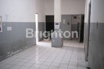 BALIKPAPAN COCOK UNTUK SWALAYAN ATAU SUPERMARKET