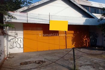 Gudang luas 355m2, Bagus, pinggir jalan besar dekat toll bekasi