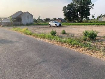 Utara Bandara Adisutjipto, Area Perum Elit, Shm Ready