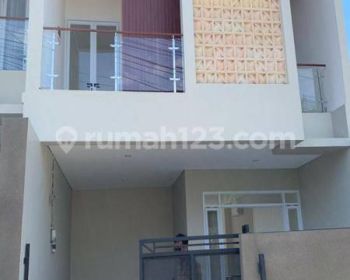 Villa Modern Tropis Jimbaran Siap Huni Lokasi Strategis