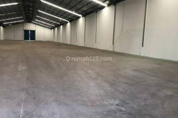 Sewa gudang di gunung putri bogor strategis 2200m2