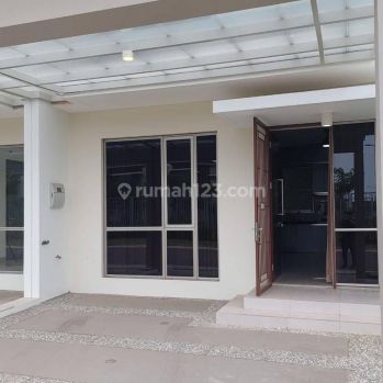 Rumah Pik2 Disewa 2 Lantai Furnished Murah 90jt 4kt