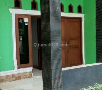 Rumah Jual Dalam Komplek Srengseng Sawah, Lenteng Agung, Luas Tanah 105 Meter,