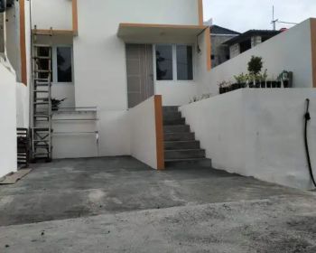 RUMAH BARU KOKOH DEKAT TOKO RAMAI MANYARAN SEMARANG