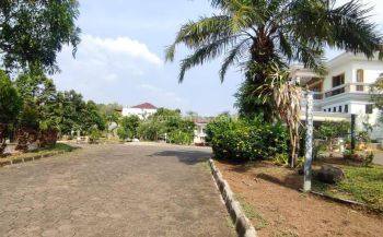 Rumah Mewah Gajahmungkur 7 Menit Hotel Padma, Siap Huni