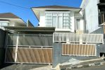 thumbnail-rumah-2-lantai-desain-modern-di-dieng-malang-0