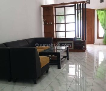 Rumah Terawat di Taman Kopo Indah 3, Bandung