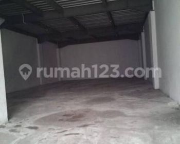 Gudang Elang Laut Pik 340m² Siap Pakai